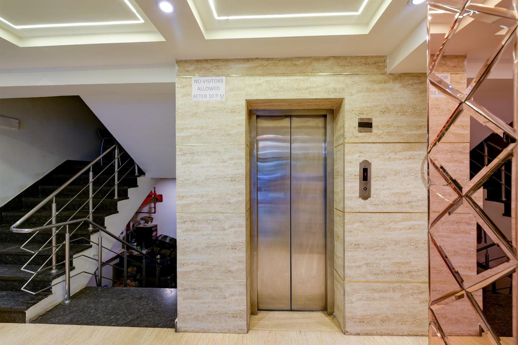Hotel Sohana Palace Near New Delhi Railway Station And Connaught Place Экстерьер фото