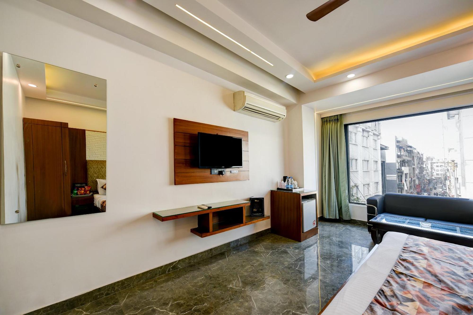 Hotel Sohana Palace Near New Delhi Railway Station And Connaught Place Экстерьер фото