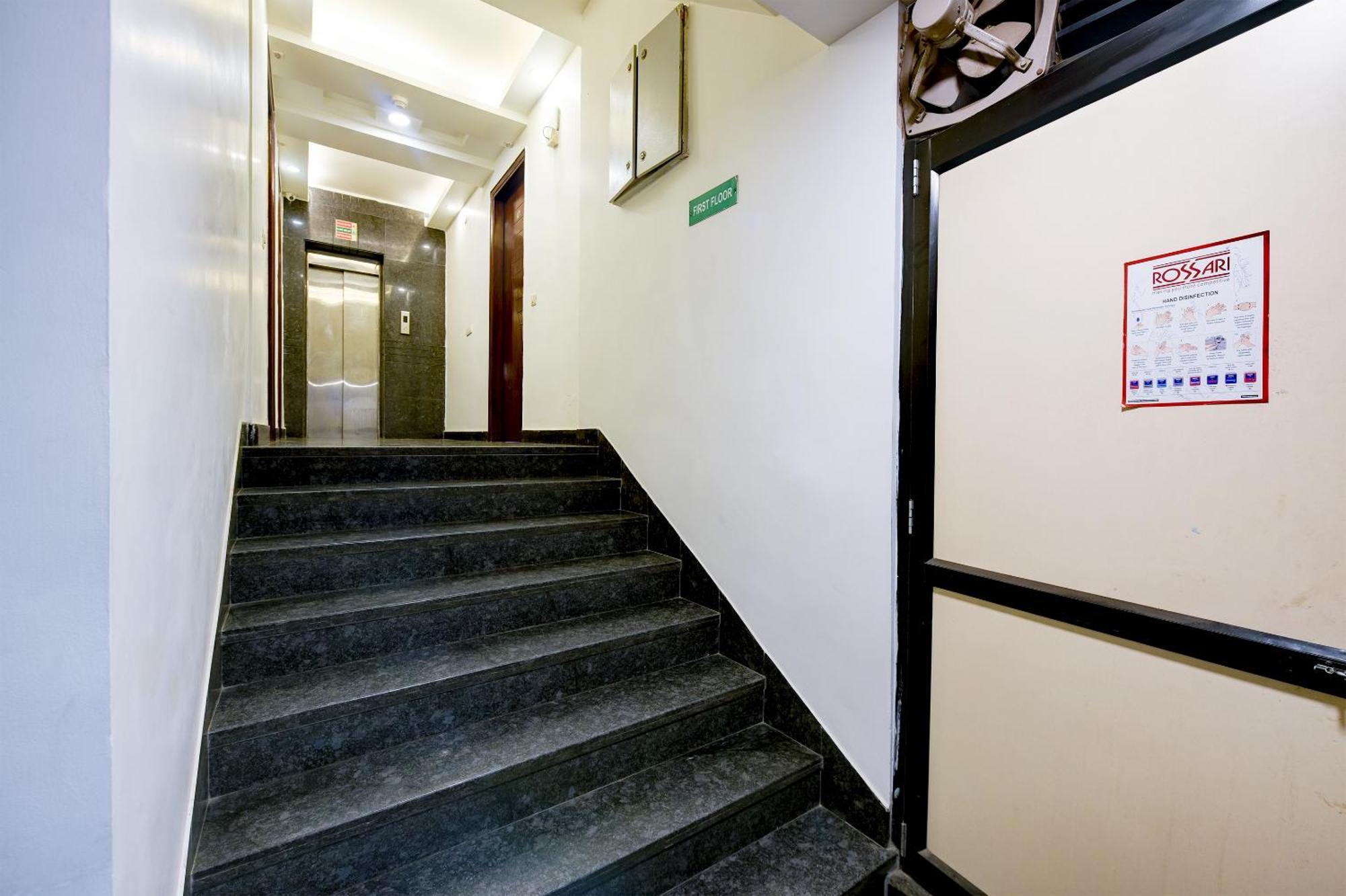 Hotel Sohana Palace Near New Delhi Railway Station And Connaught Place Экстерьер фото
