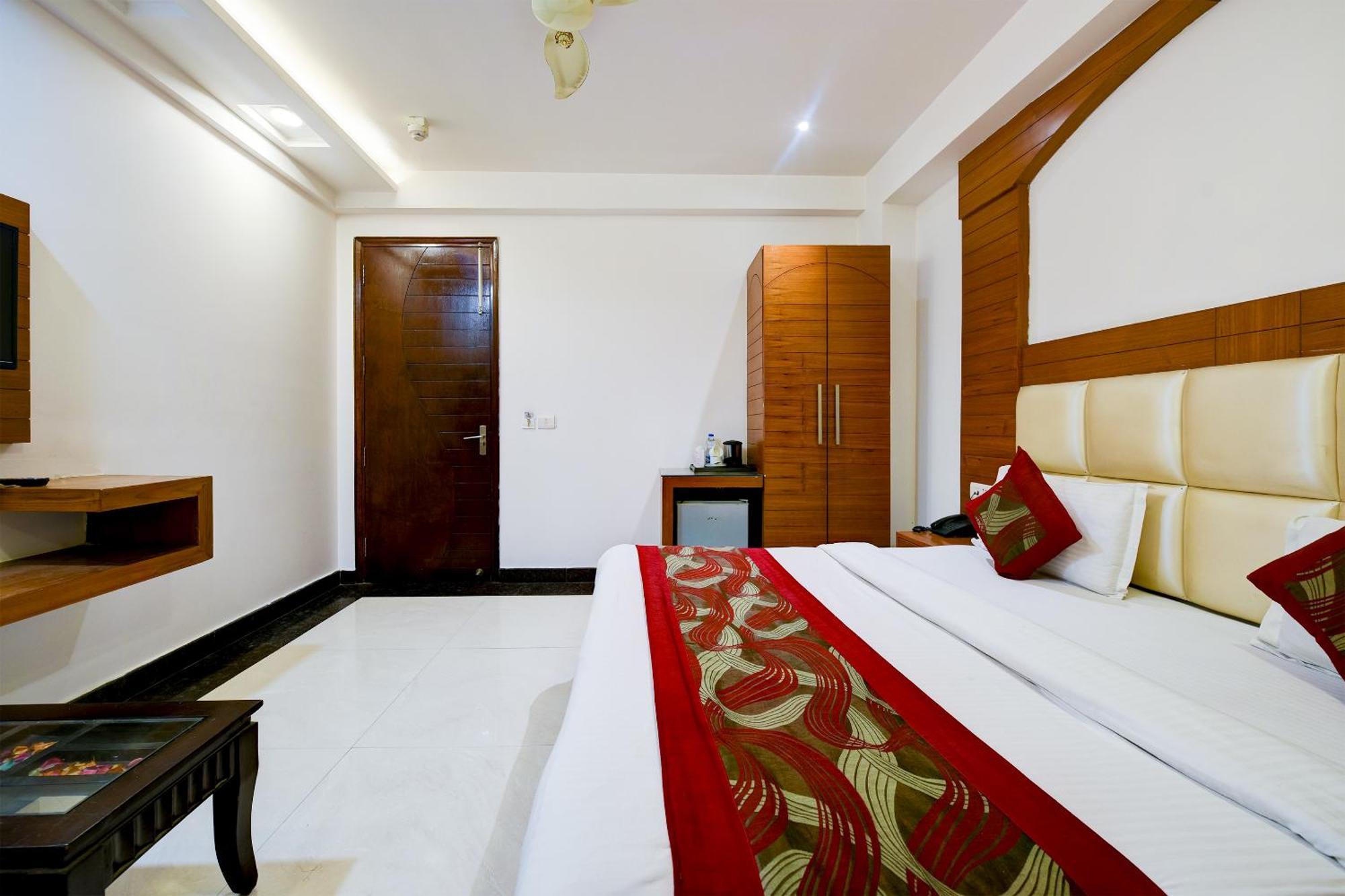 Hotel Sohana Palace Near New Delhi Railway Station And Connaught Place Экстерьер фото