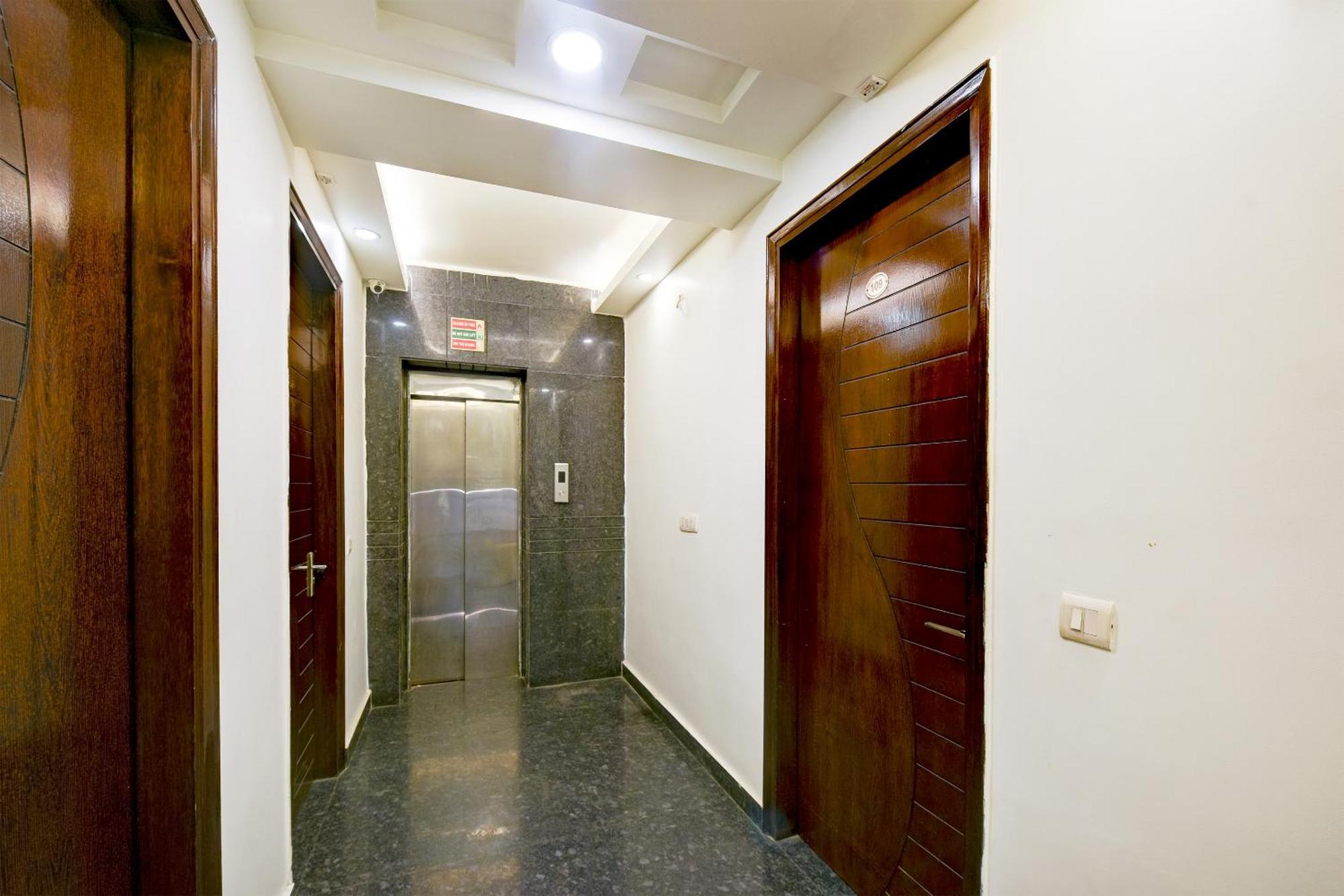 Hotel Sohana Palace Near New Delhi Railway Station And Connaught Place Экстерьер фото